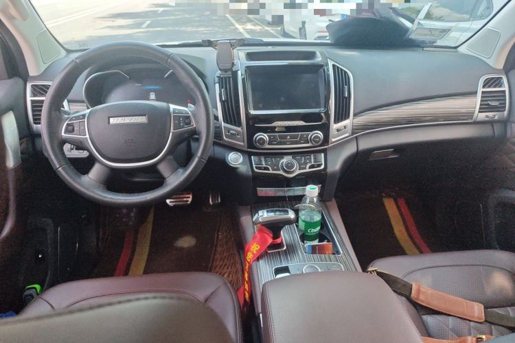 Used Haval H9 2020 2.0T Gasoline 4x4 Luxury 7-Seater Center Console
