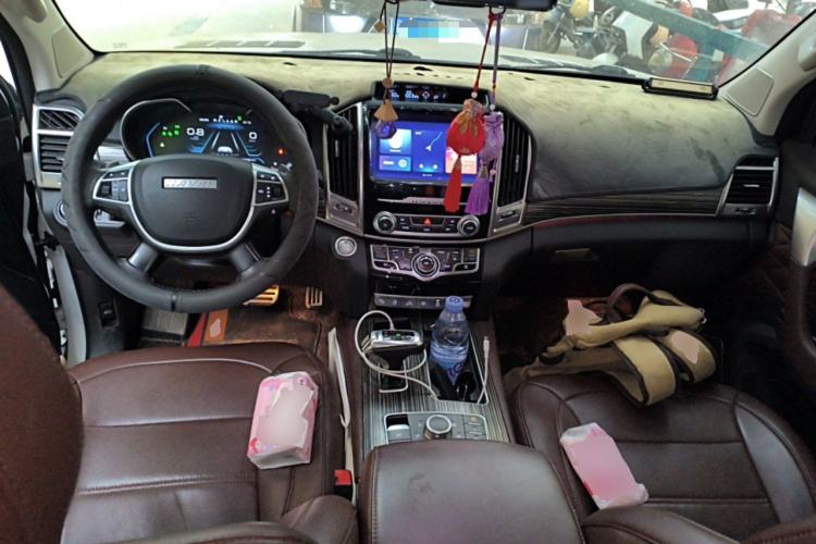 Used Haval H9 2020 2.0T Gasoline 4x4 Luxury 7-Seater Center Console