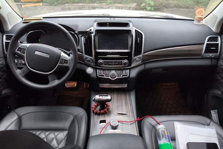 Used Haval H9 2020 2.0T Gasoline 4x4 Comfort Edition 7 Seats Center Console