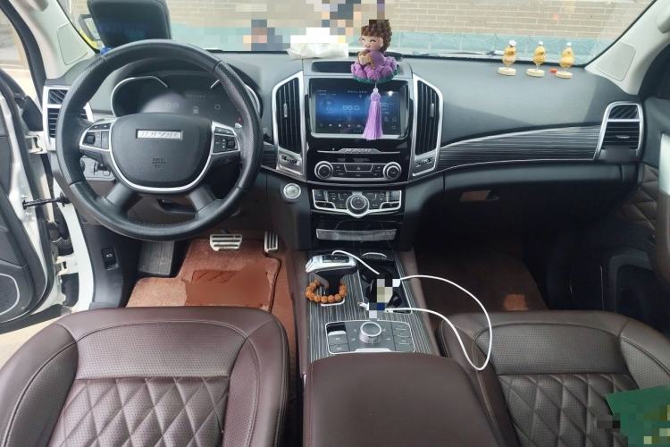 Used Haval H9 2020 2.0T Gasoline 4x4 Luxury 7-Seater Center Console