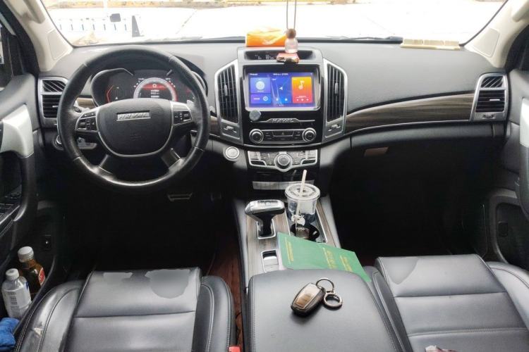 Used Haval H9 2020 2.0T Gasoline 4x4 Elite Version 5 Seats Center Console