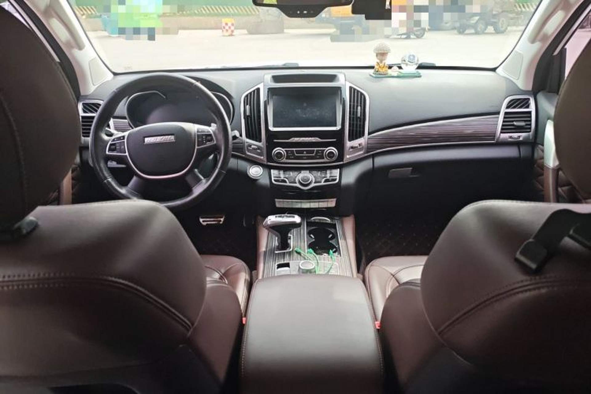 Used Haval H9 2020 2.0T Gasoline 4x4 Luxury 7-Seater Center Console