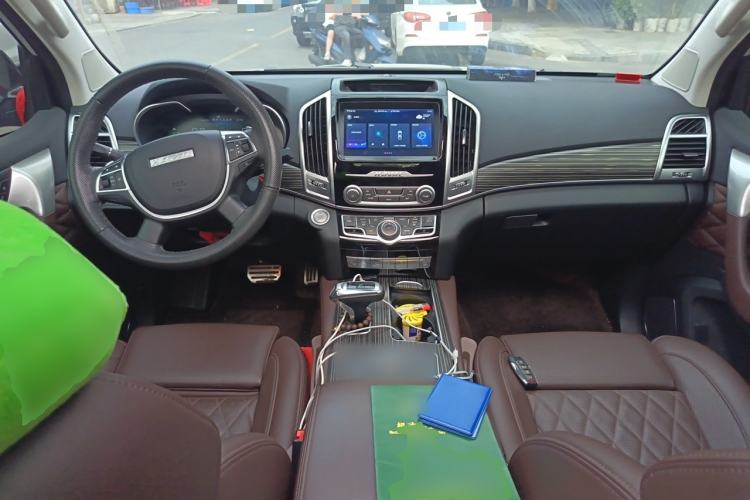 Used Haval H9 2020 2.0T Gasoline 4WD Premium Edition 5 Seats Center Console