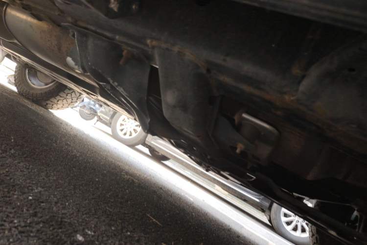 Used Haval H9 2020 2.0T Gasoline 4x4 Luxury 7-Seater Chassis Front Right