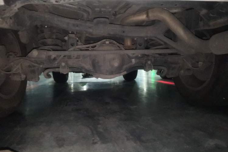 Used Haval H9 2020 2.0T Gasoline 4WD Premium Edition 5 Seats Chassis Rear