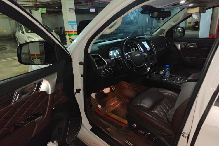 Used Haval H9 2020 2.0T Gasoline 4x4 Luxury 7-Seater Driver Seat
