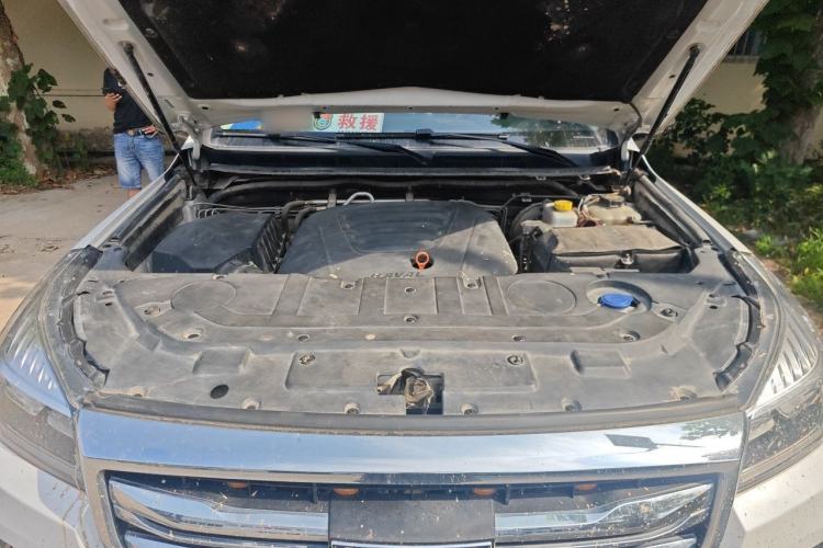 Used Haval H9 2020 2.0T Gasoline 4x4 Comfort Edition 7 Seats Engine Bay