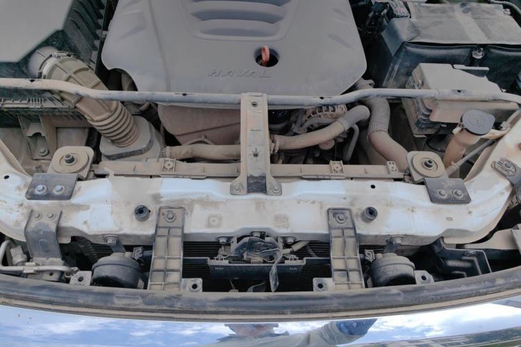 Used Haval H9 2020 2.0T Gasoline 4x4 Elite Version 5 Seats Engine Bay