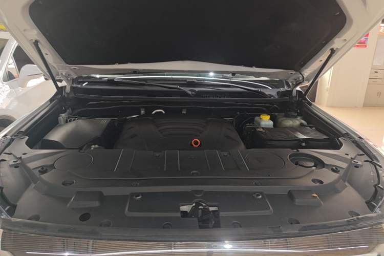 Used Haval H9 2020 2.0T Gasoline 4x4 Prestige 7-Seater Engine Bay