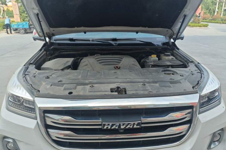 Used Haval H9 2020 2.0T Gasoline 4WD Premium Edition 5 Seats Engine Bay