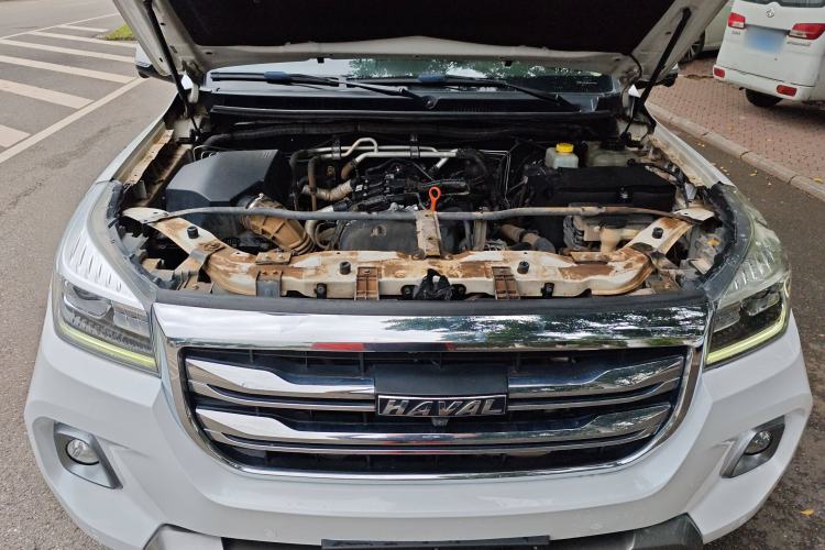 Used Haval H9 2020 2.0T Gasoline 4WD Premium Edition 5 Seats Engine Bay