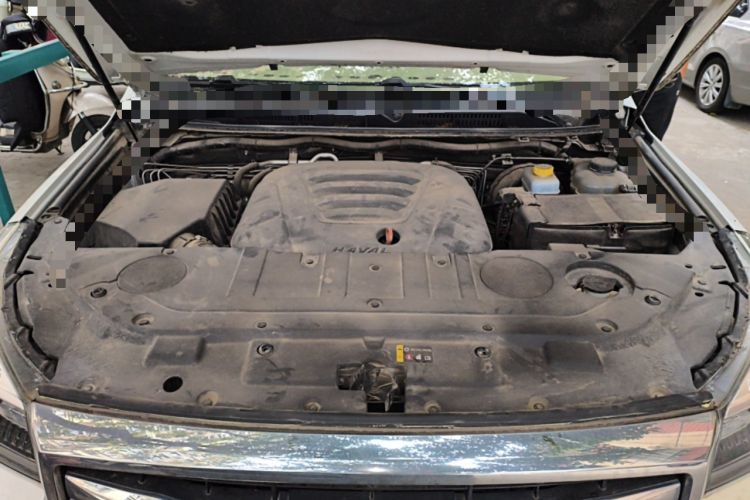 Used Haval H9 2020 2.0T Gasoline 4x4 Luxury 7-Seater Engine Bay