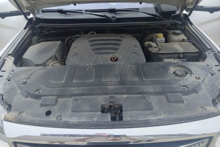 Used Haval H9 2020 2.0T Gasoline 4x4 Luxury 7-Seater Engine Bay