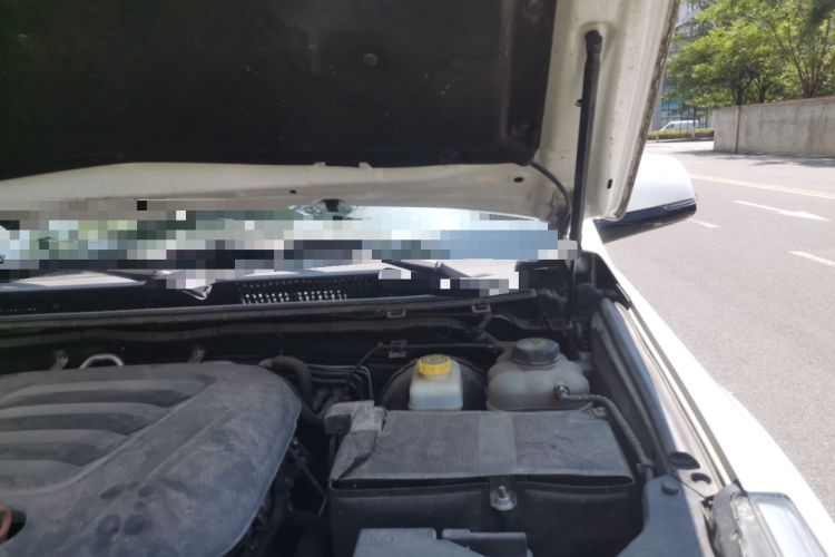 Used Haval H9 2020 2.0T Gasoline 4x4 Elite Version 5 Seats Engine Bay Left