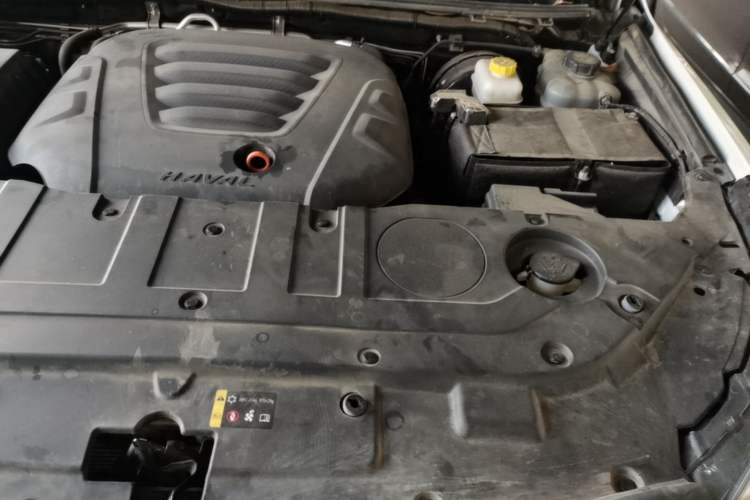 Used Haval H9 2020 2.0T Gasoline 4x4 Elite Version 5 Seats Engine Bay Left