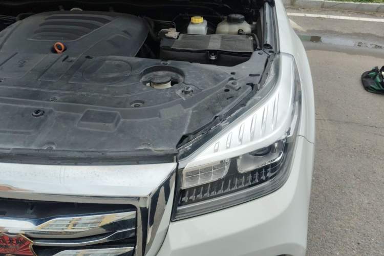 Used Haval H9 2020 2.0T Gasoline 4WD Premium Edition 5 Seats Engine Bay Left