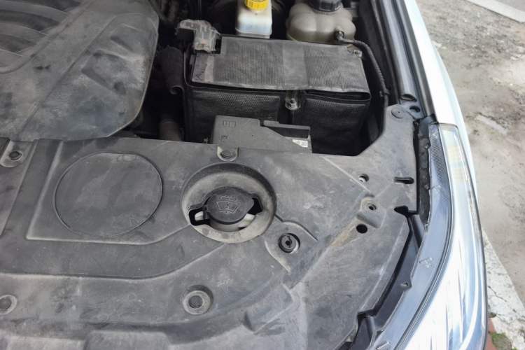 Used Haval H9 2020 2.0T Gasoline 4WD Smart Enjoyment Version 5 Seats Engine Bay Left