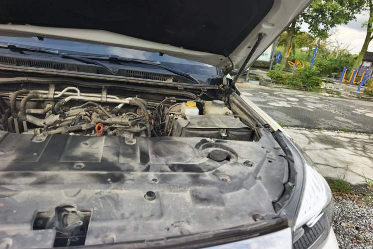Used Haval H9 2020 2.0T Gasoline 4WD Premium Edition 5 Seats Engine Bay Left