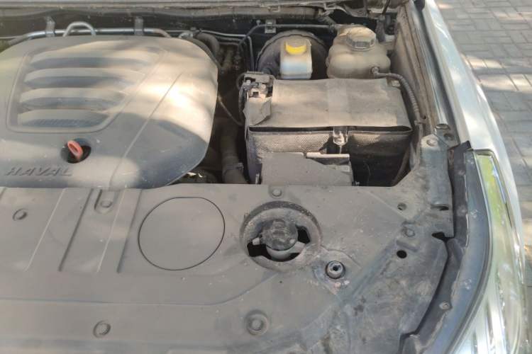 Used Haval H9 2020 2.0T Gasoline 4x4 Elite Version 5 Seats Engine Bay Left