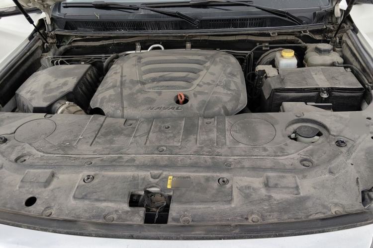 Used Haval H9 2020 2.0T Gasoline 4x4 Luxury 7-Seater Engine Bay