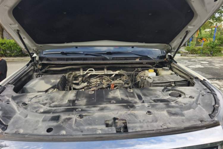 Used Haval H9 2020 2.0T Gasoline 4WD Premium Edition 5 Seats Engine Bay