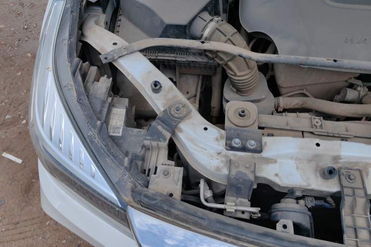 Used Haval H9 2020 2.0T Gasoline 4x4 Elite Version 5 Seats Engine Bay Right