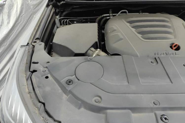 Used Haval H9 2020 2.0T Gasoline 4WD Premium Edition 5 Seats Engine Bay Right