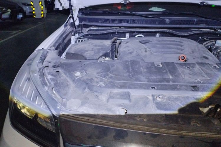 Used Haval H9 2020 2.0T Gasoline 4x4 Luxury 7-Seater Engine Bay Right