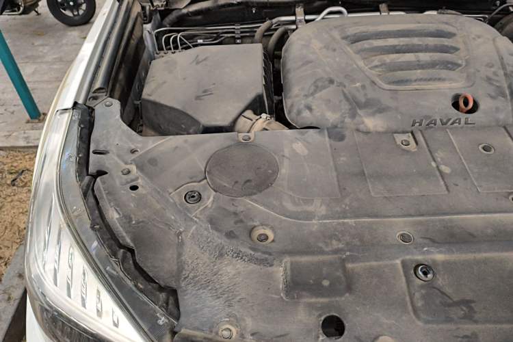 Used Haval H9 2020 2.0T Gasoline 4x4 Luxury 7-Seater Engine Bay Right