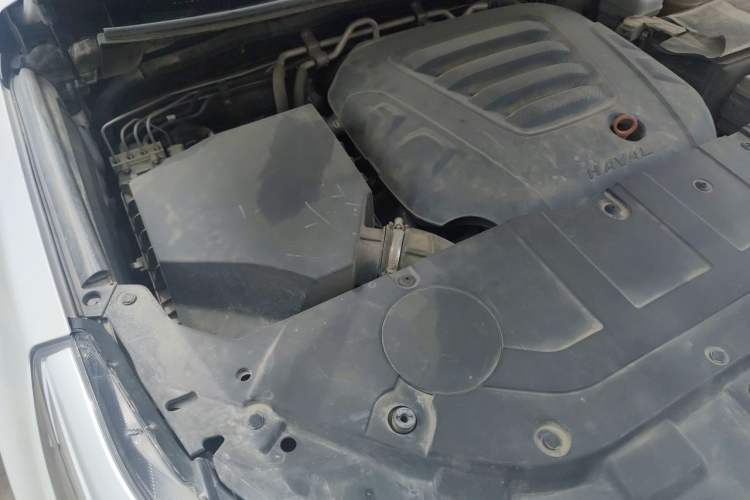 Used Haval H9 2020 2.0T Gasoline 4x4 Luxury 7-Seater Engine Bay Right