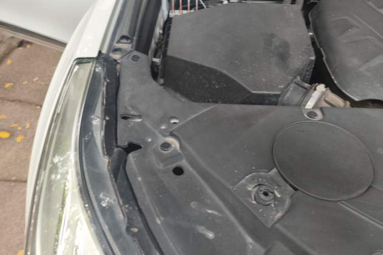 Used Haval H9 2020 2.0T Gasoline 4WD Premium Edition 5 Seats Engine Bay Right