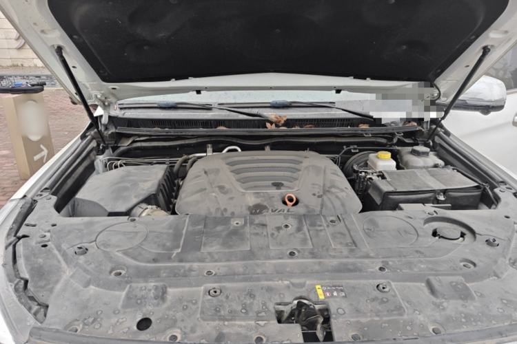 Used Haval H9 2020 2.0T Gasoline 4WD Premium Edition 5 Seats Engine Bay