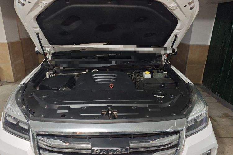 Used Haval H9 2020 2.0T Gasoline 4x4 Luxury 7-Seater Engine Bay