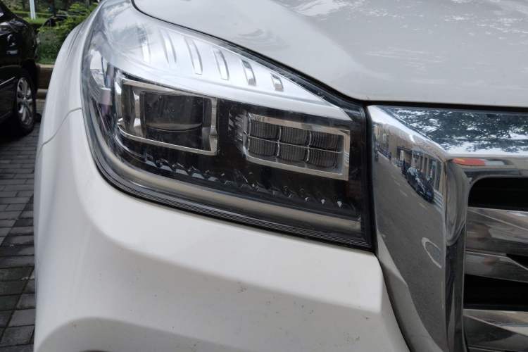 Used Haval H9 2020 2.0T Gasoline 4x4 Luxury 7-Seater Exterior 6
