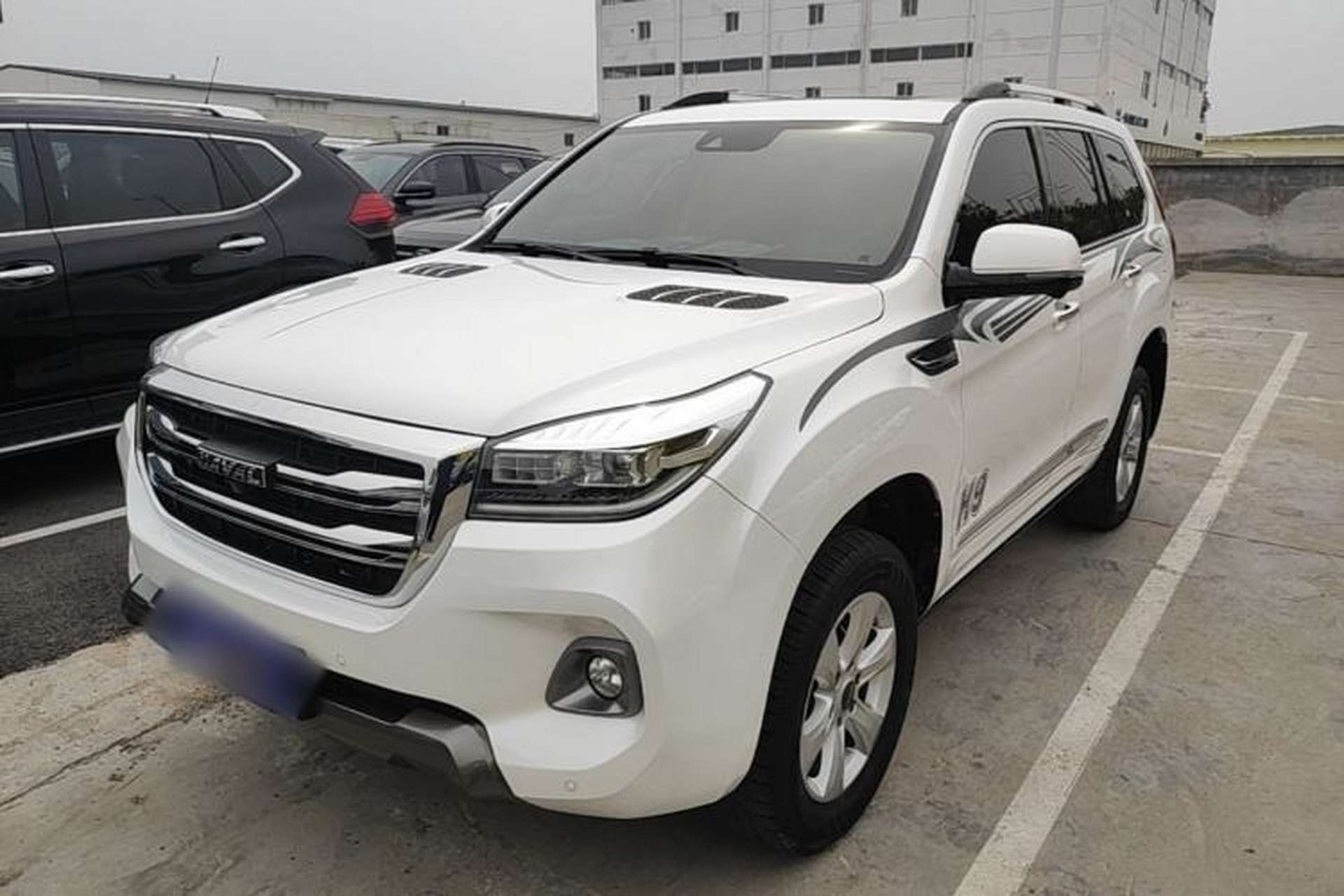 Used Haval H9 2020 2.0T Gasoline 4WD Premium Edition 5 Seats Front Left 45 Deg