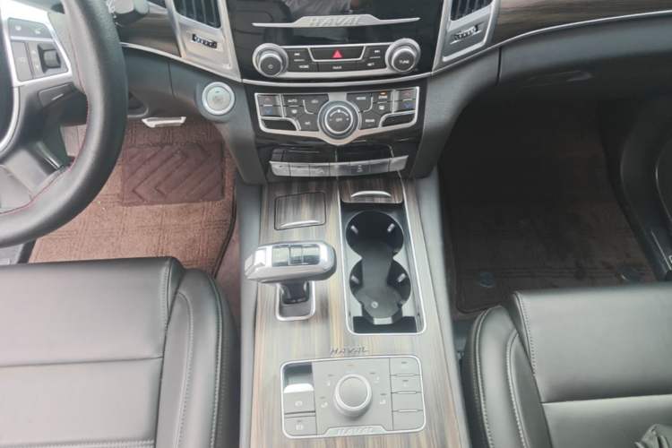 Used Haval H9 2020 2.0T Gasoline 4x4 Elite Version 5 Seats Gear Lever