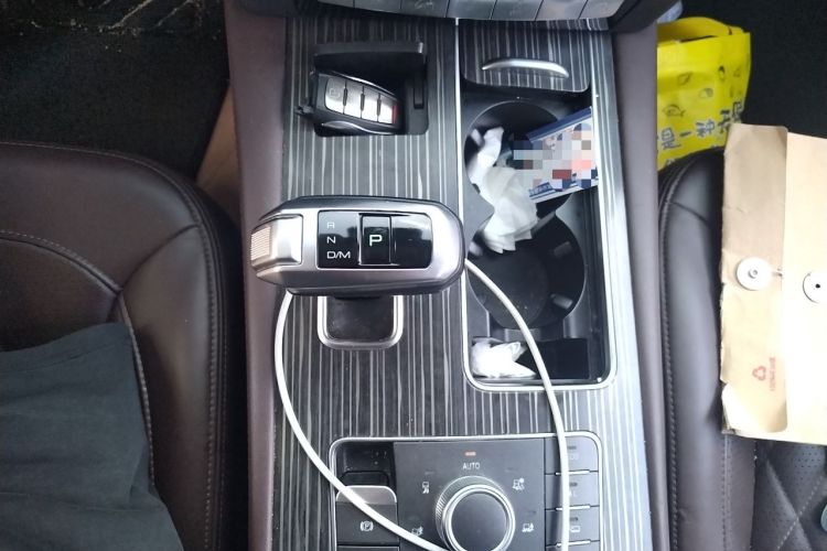 Used Haval H9 2020 2.0T Gasoline 4x4 Luxury 7-Seater Gear Lever