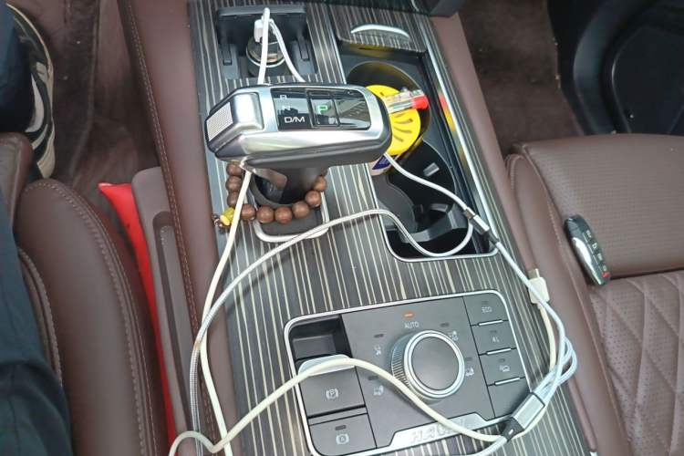 Used Haval H9 2020 2.0T Gasoline 4WD Premium Edition 5 Seats Gear Lever