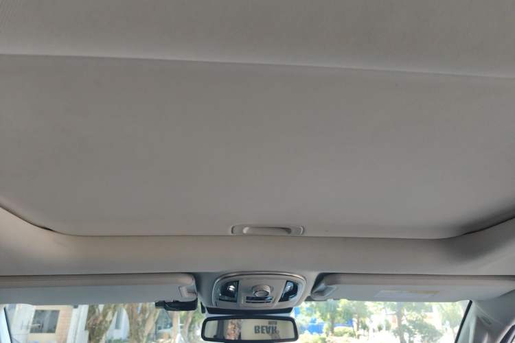 Used Haval H9 2020 2.0T Gasoline 4x4 Luxury 7-Seater Headliner