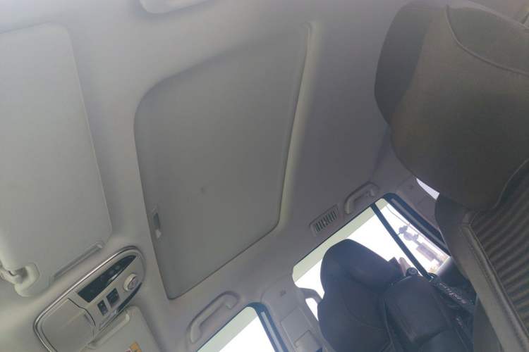 Used Haval H9 2020 2.0T Gasoline 4x4 Luxury 7-Seater Headliner