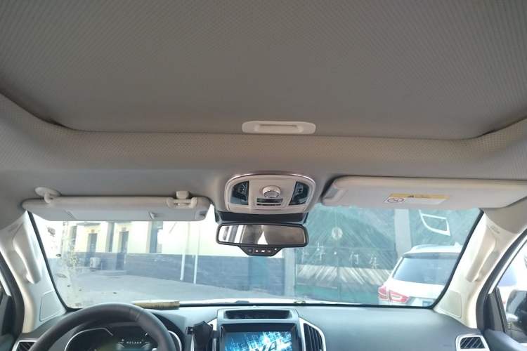 Used Haval H9 2020 2.0T Gasoline 4x4 Luxury 7-Seater Headliner