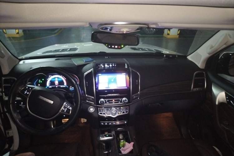 Used Haval H9 2020 2.0T Gasoline 4WD Premium Edition 5 Seats Headliner