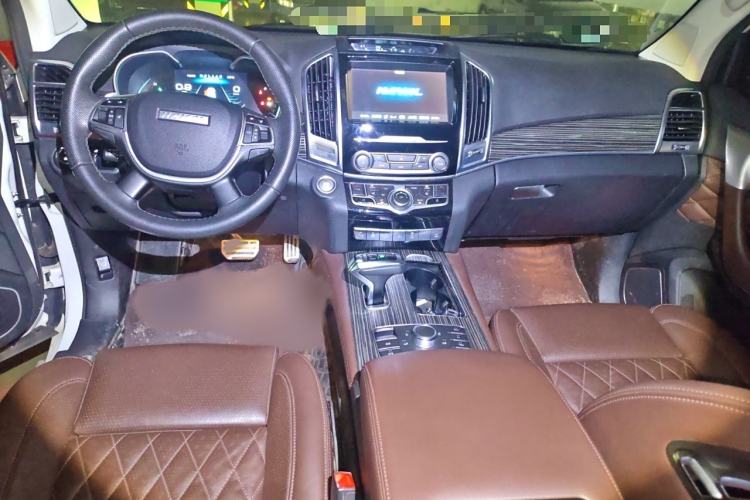 Used Haval H9 2020 2.0T Gasoline 4WD Premium Edition 5 Seats Interior 2