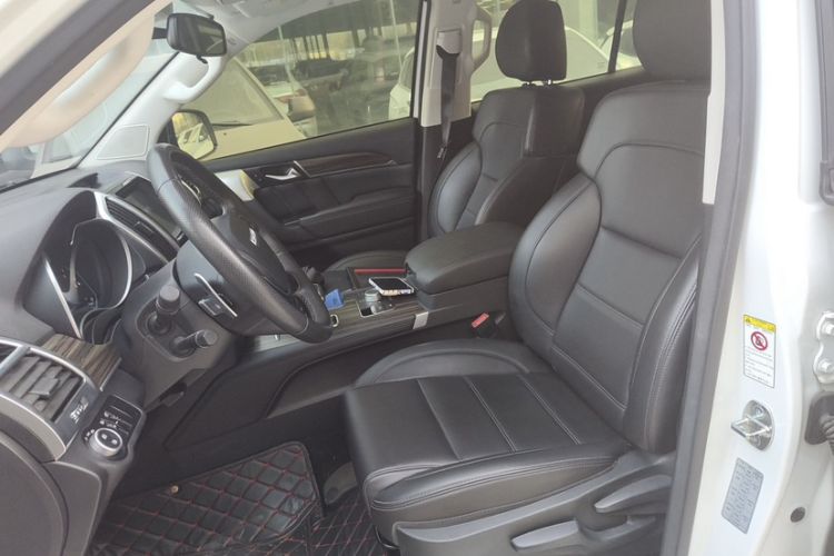 Used Haval H9 2020 2.0T Gasoline 4x4 Elite Version 5 Seats Interior 3