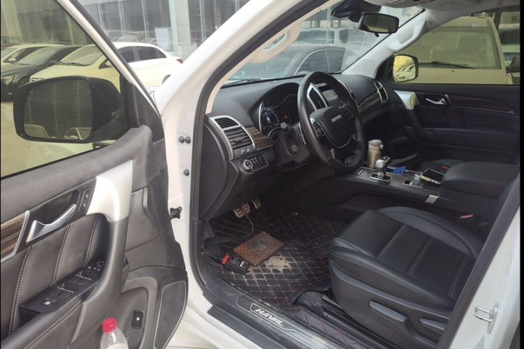 Used Haval H9 2020 2.0T Gasoline 4x4 Elite Version 5 Seats Interior 4