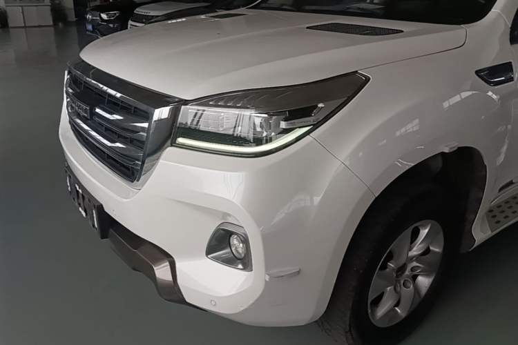 Used Haval H9 2020 2.0T Gasoline 4x4 Elite Version 5 Seats Left Front Headlight