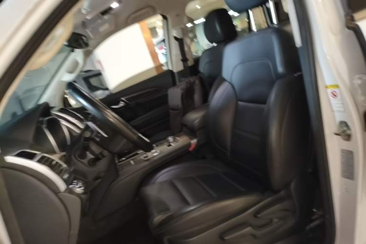 Used Haval H9 2020 2.0T Gasoline 4x4 Elite Version 5 Seats Left Front Seat