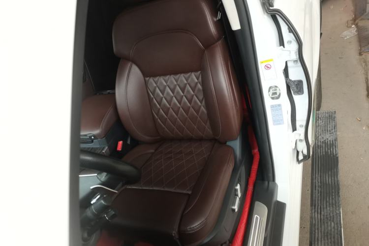 Used Haval H9 2020 2.0T Gasoline 4WD Premium Edition 5 Seats Left Front Seat