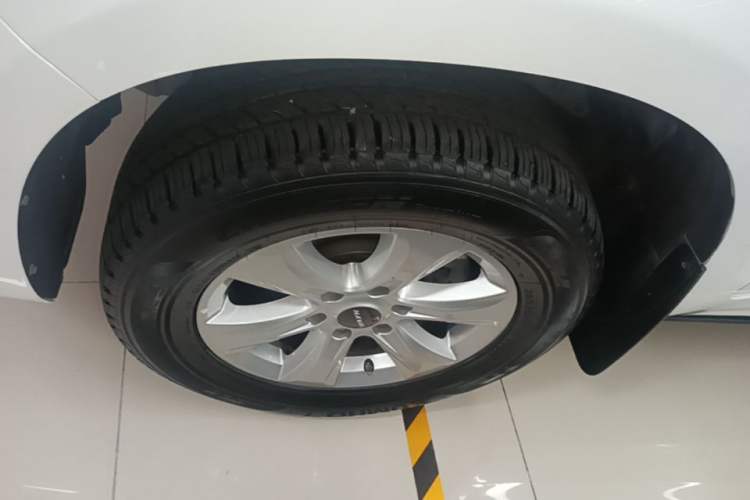 Used Haval H9 2020 2.0T Gasoline 4WD Premium Edition 5 Seats Left Front Wheel Hub
