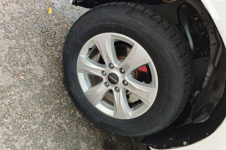 Used Haval H9 2020 2.0T Gasoline 4WD Premium Edition 5 Seats Left Front Wheel Hub